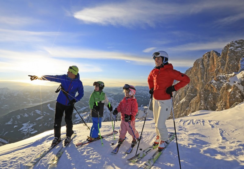 Ski fahren am Dachstein mit der ganzen Familie © Schladming-Dachstein_raffalt